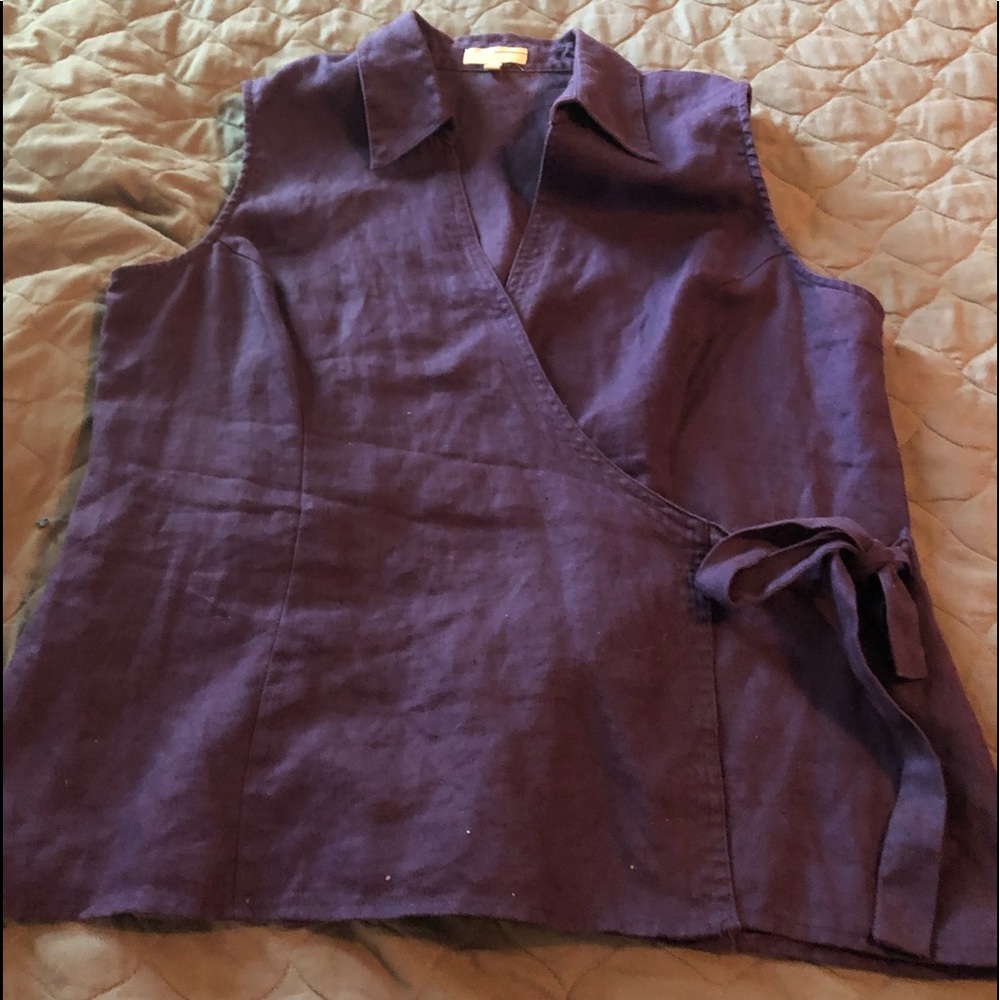 Sleeveless linen wrap shirt
